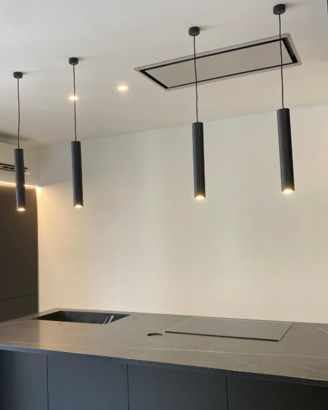 Sospensioni a LED in cucina